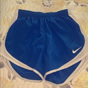 Nike shorts -size M